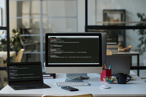 Qui peut réellement développer une application mobile ? découvrez-le !